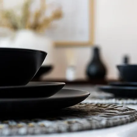 Eden'S Homes & Villas - Millennium Atria Residences دبي المظهر الخارجي الصورة