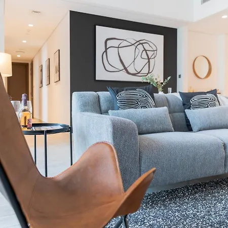 Eden'S Homes & Villas - Millennium Atria Residences دبي المظهر الخارجي الصورة